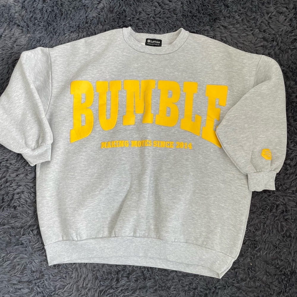 Bumble Dating Pullover Sweatshirt Cotton Polyester Grey Yellow - Women Medium